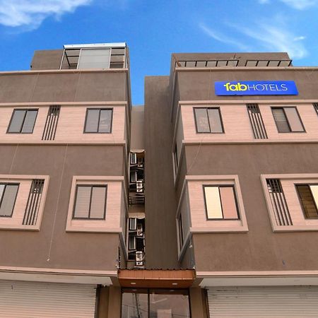 Fabhotel Dev'S Inn Indore Ngoại thất bức ảnh